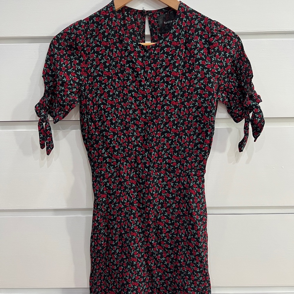 Reformation Amsterdam Dress - tailored to mini dress! Fits like size 0 - Picture 2 of 5